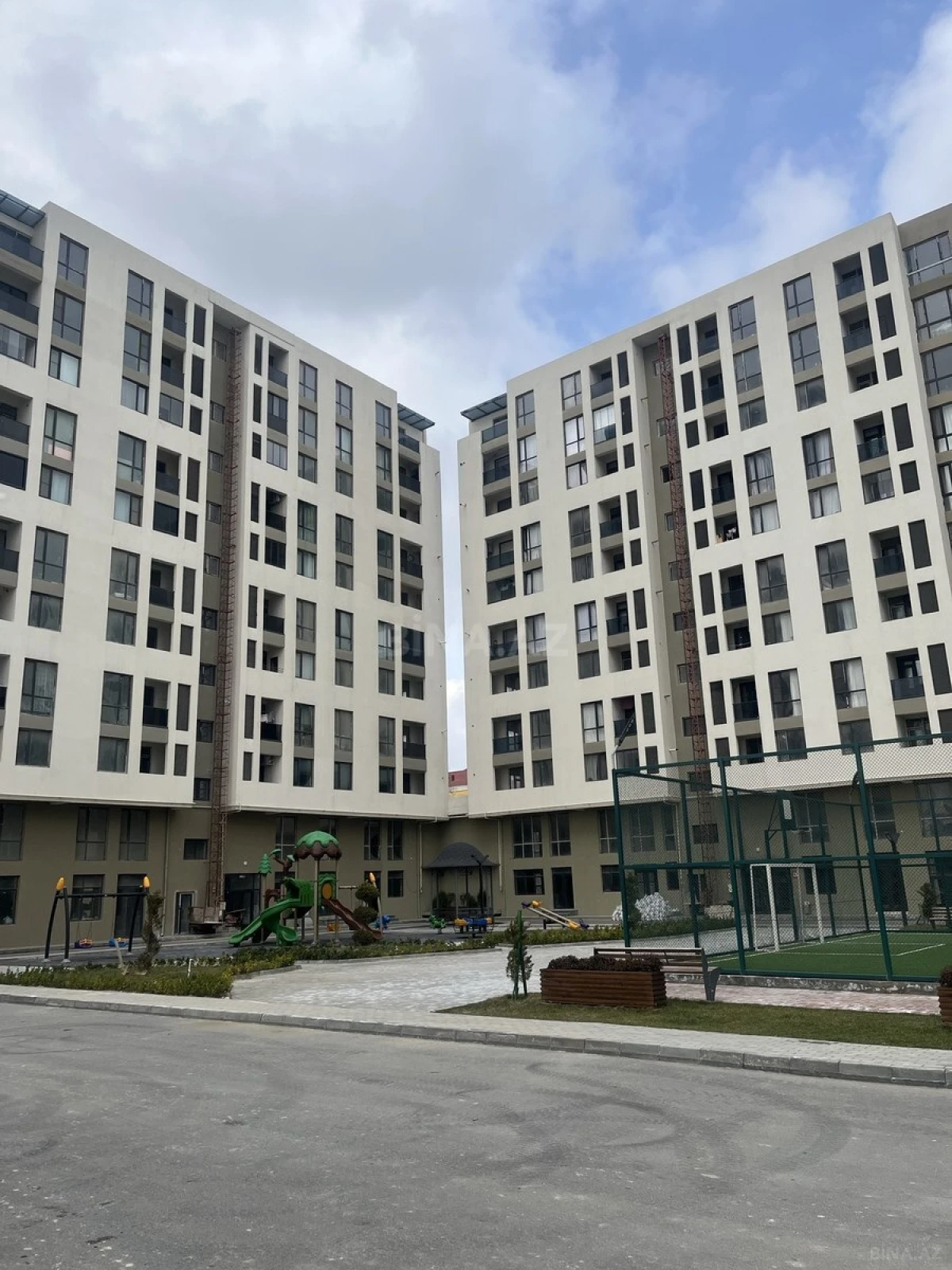 Kirayə verilir 2 otaqlı mənzil 55 m²