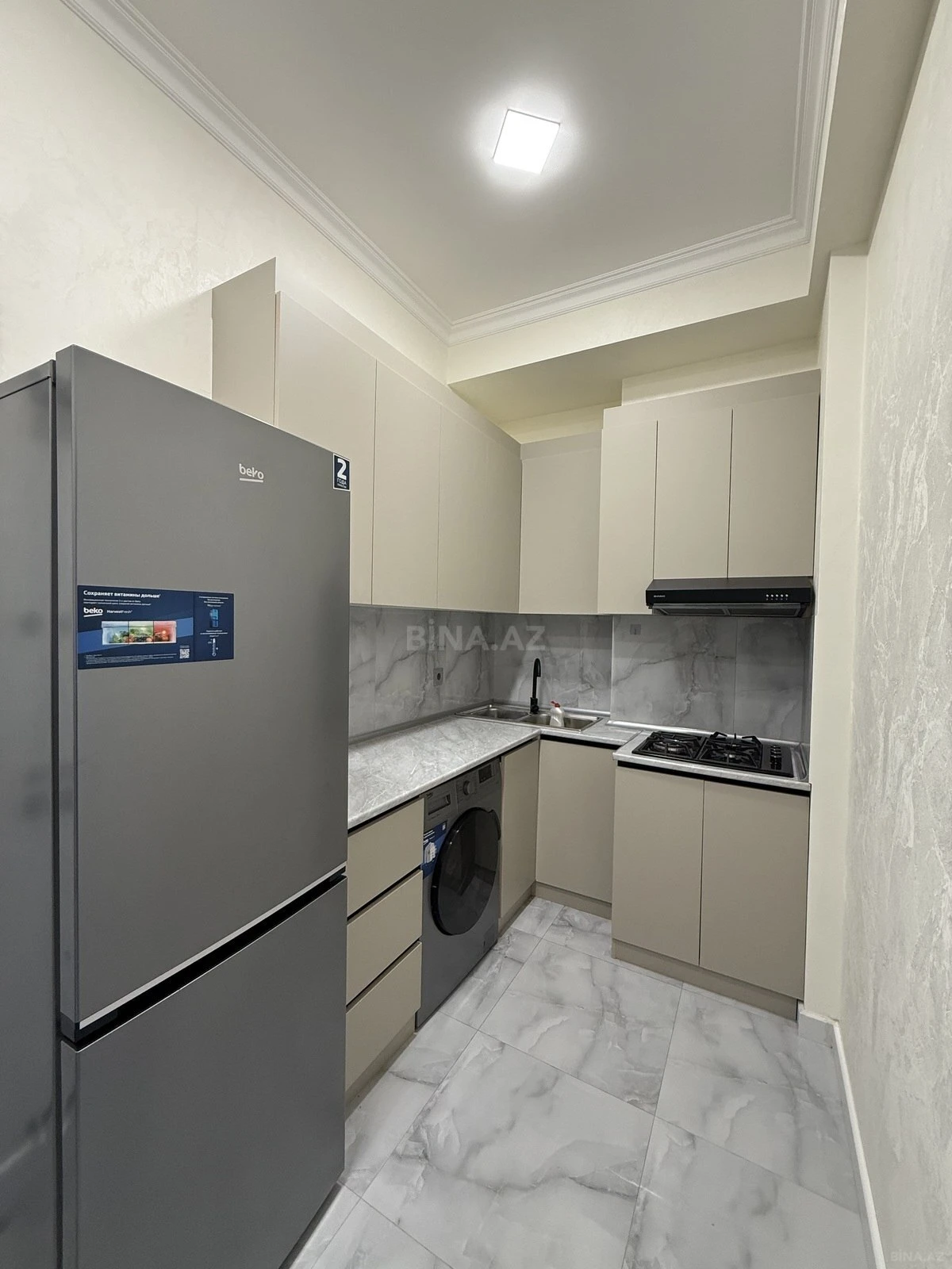 Kirayə verilir 2 otaqlı mənzil 55 m²