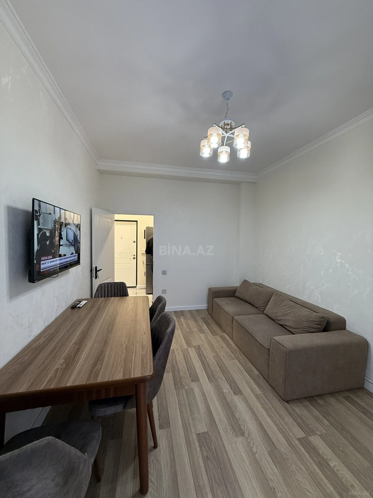 Kirayə verilir 2 otaqlı mənzil 55 m²