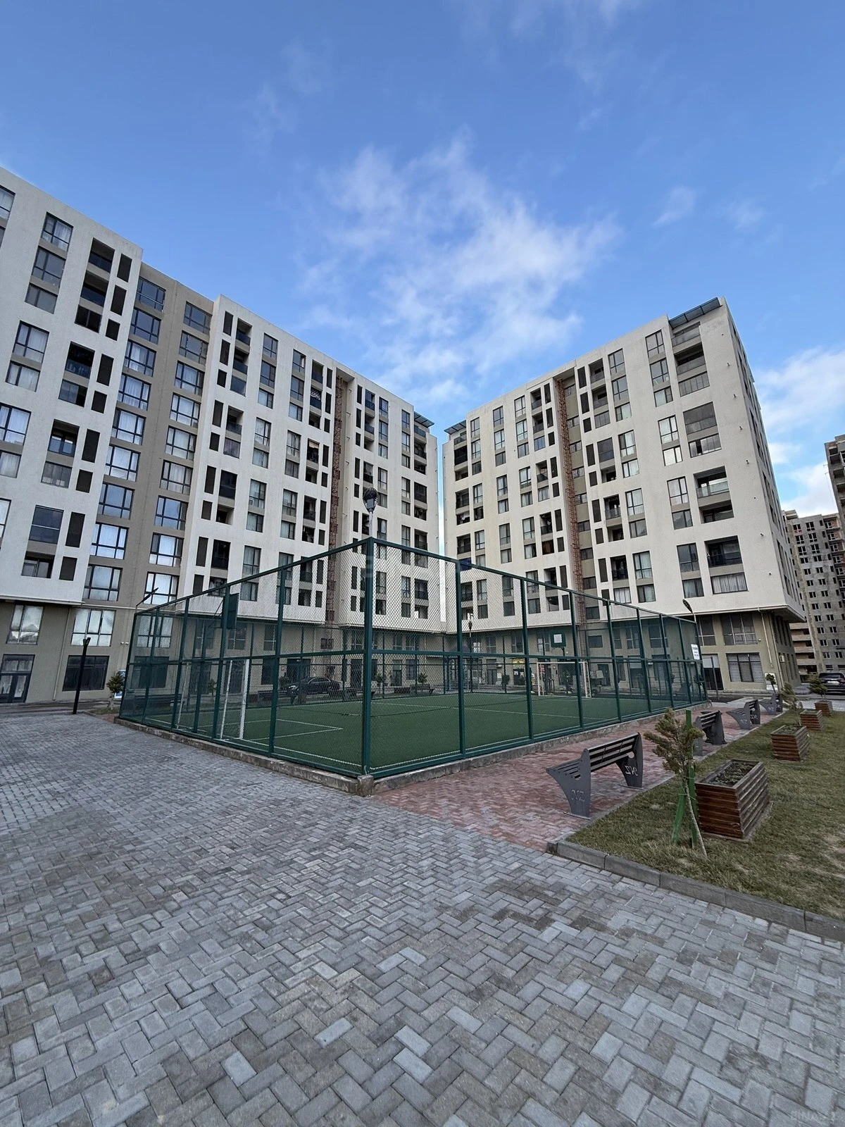 Kirayə verilir 2 otaqlı mənzil 55 m²