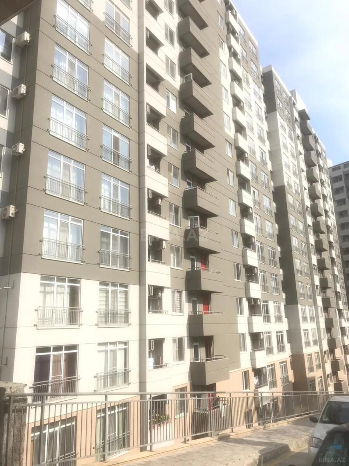 Satılır 2 otaqlı mənzil 48 m²