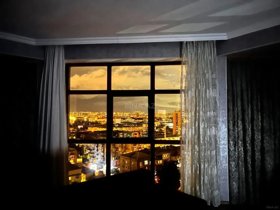 Kirayə verilir 2 otaqlı mənzil 87 m²