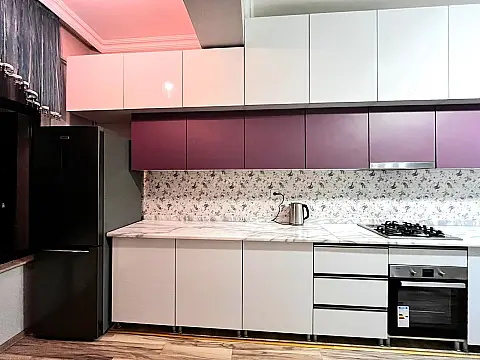 Kirayə verilir 2 otaqlı mənzil 87 m²