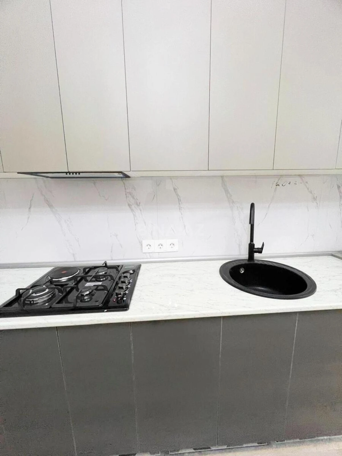 Kirayə verilir 3 otaqlı mənzil 82 m²