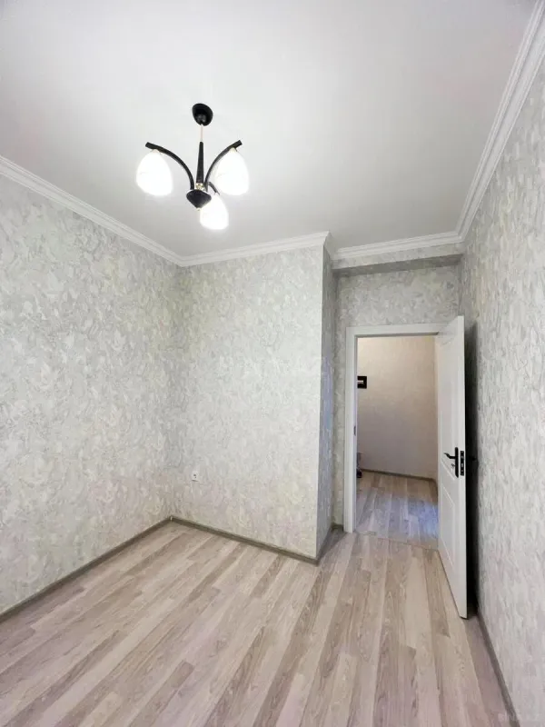 Kirayə verilir 3 otaqlı mənzil 82 m²