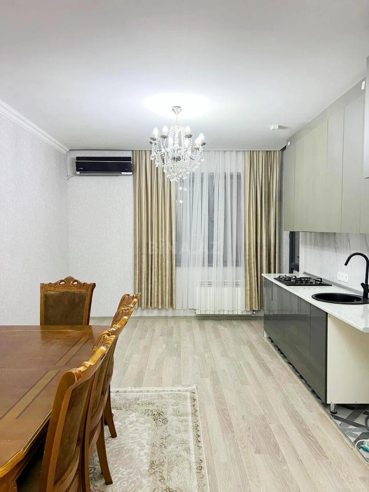 Kirayə verilir 3 otaqlı mənzil 82 m²