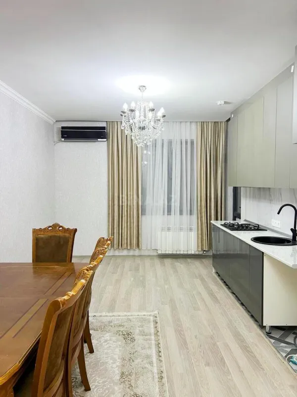 Kirayə verilir 3 otaqlı mənzil 82 m²