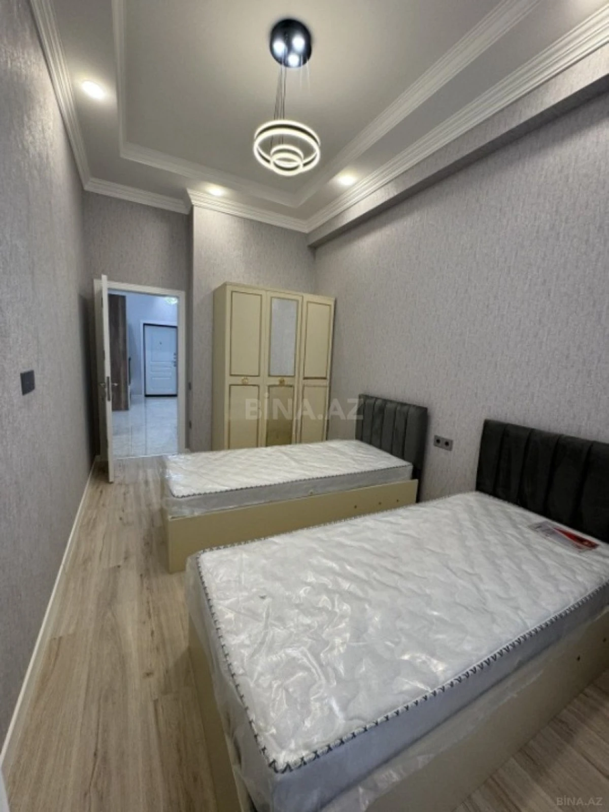 Kirayə verilir 3 otaqlı mənzil 100 m²