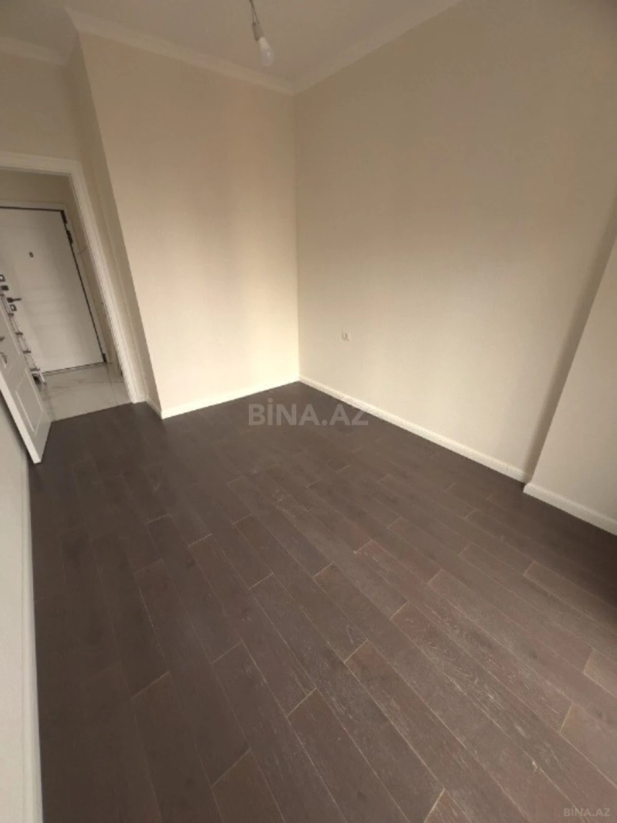 Satılır 2 otaqlı mənzil 52 m²
