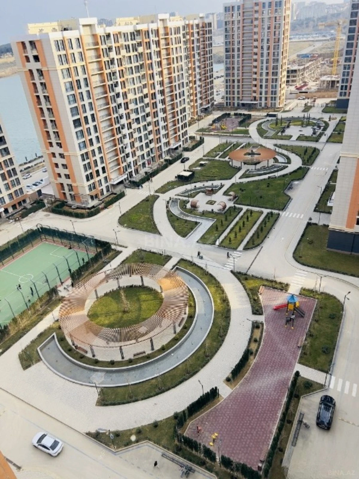 Satılır 2 otaqlı mənzil 52 m²