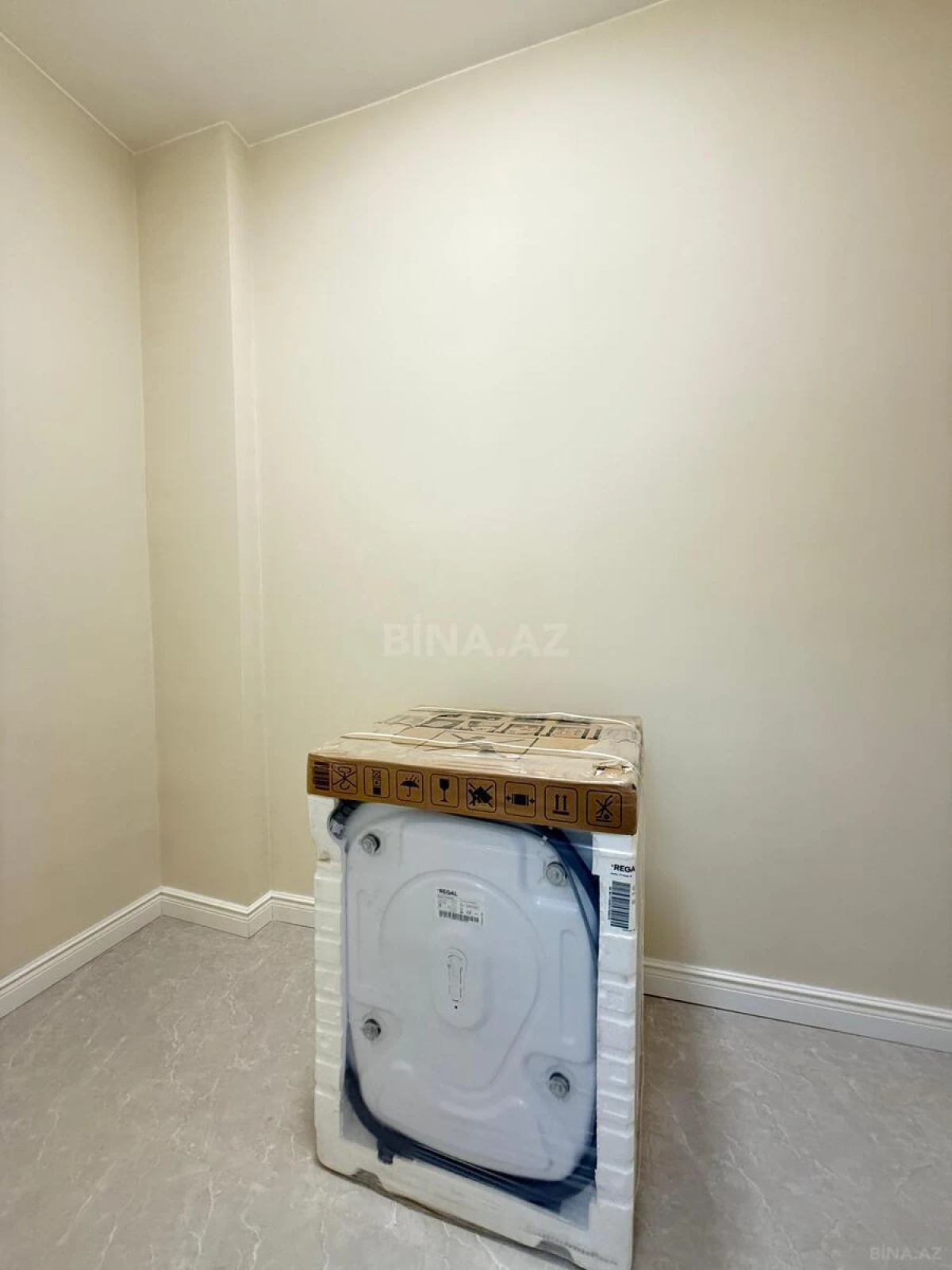 Kirayə verilir 3 otaqlı mənzil 105 m²