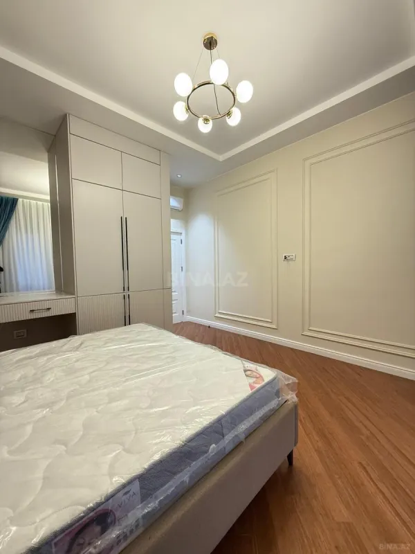 Kirayə verilir 3 otaqlı mənzil 105 m²
