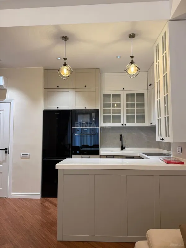 Kirayə verilir 3 otaqlı mənzil 105 m²