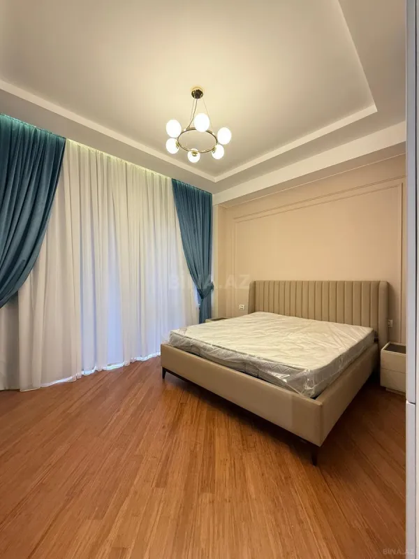 Kirayə verilir 3 otaqlı mənzil 105 m²