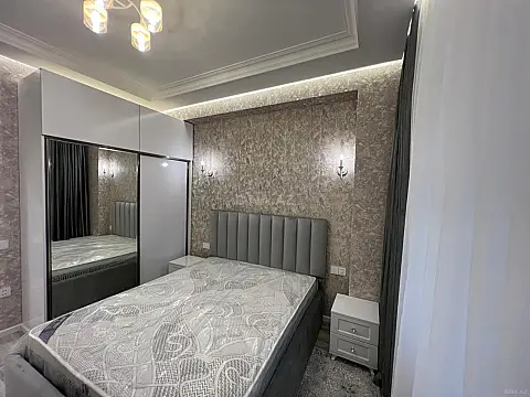 Kirayə verilir 2 otaqlı mənzil 70 m²