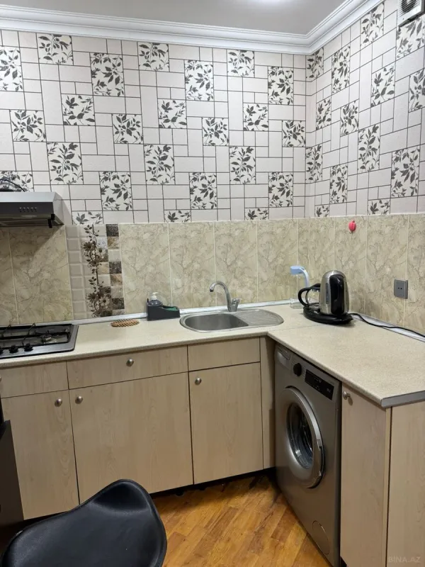 Kirayə verilir 2 otaqlı mənzil 55 m²