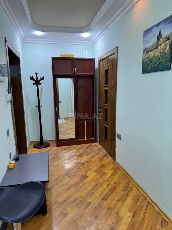 Kirayə verilir 2 otaqlı mənzil 55 m²