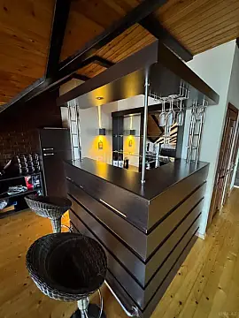 Satılır 6 otaqlı həyət evi 275 m²