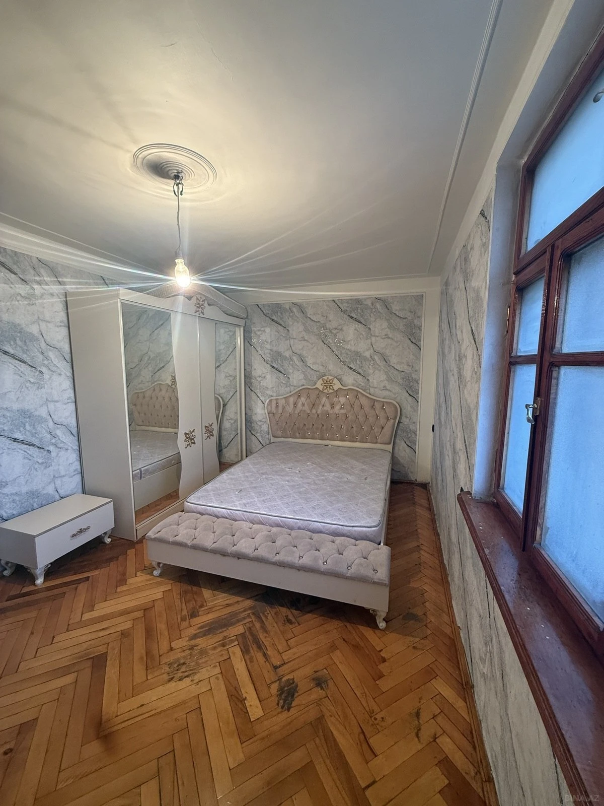 Satılır 1 otaqlı mənzil 30 m²