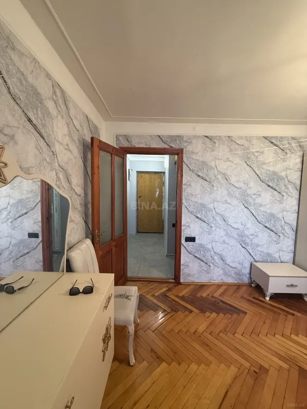 Satılır 1 otaqlı mənzil 30 m²