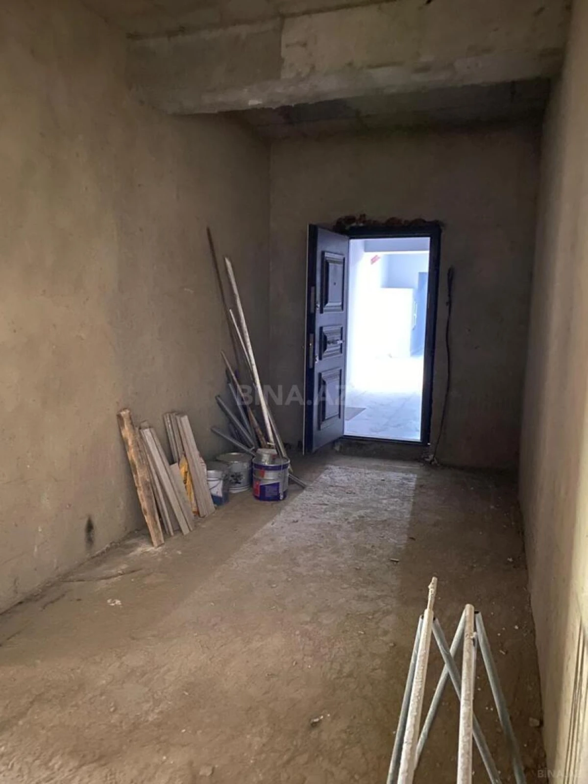 Satılır 2 otaqlı mənzil 78.5 m²