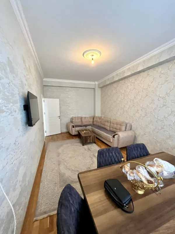 Satılır 2 otaqlı mənzil 66 m²