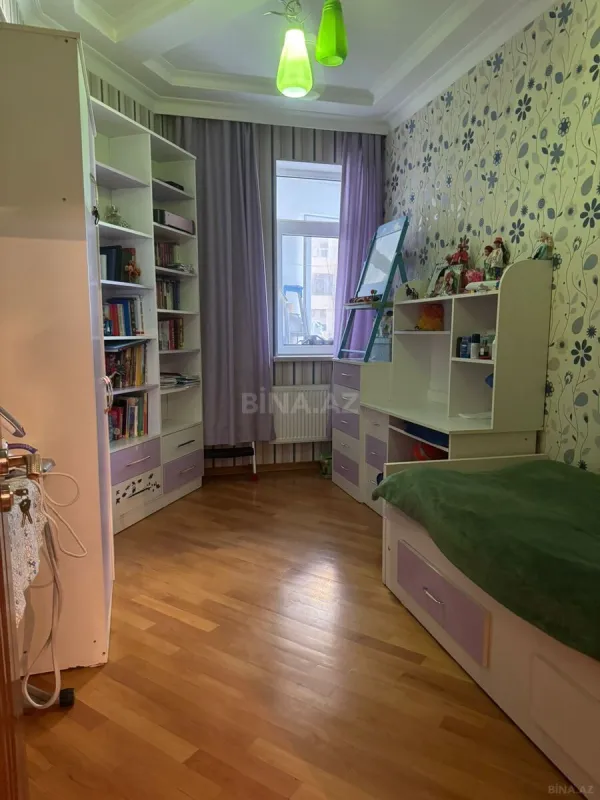 Satılır 3 otaqlı mənzil 100 m²