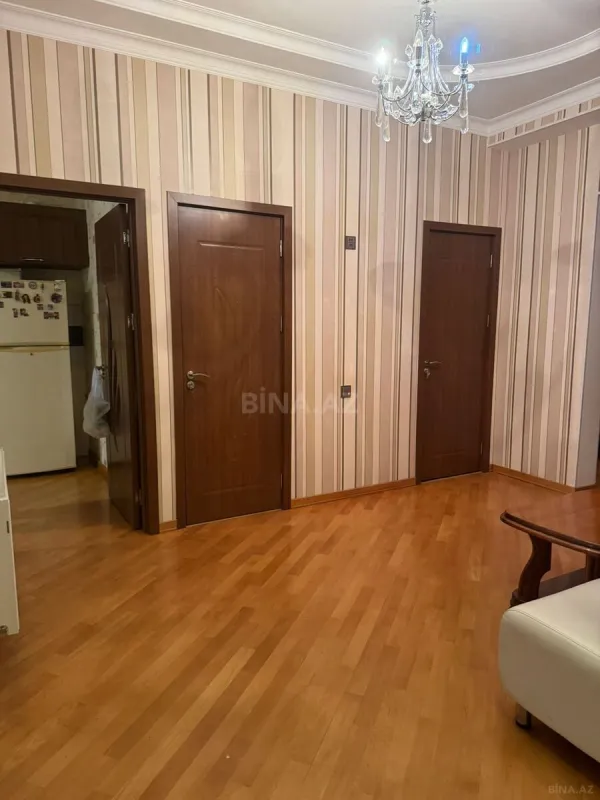 Satılır 3 otaqlı mənzil 100 m²
