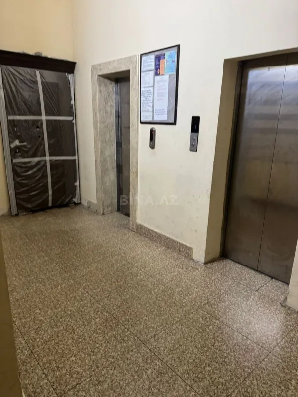 Satılır 3 otaqlı mənzil 100 m²