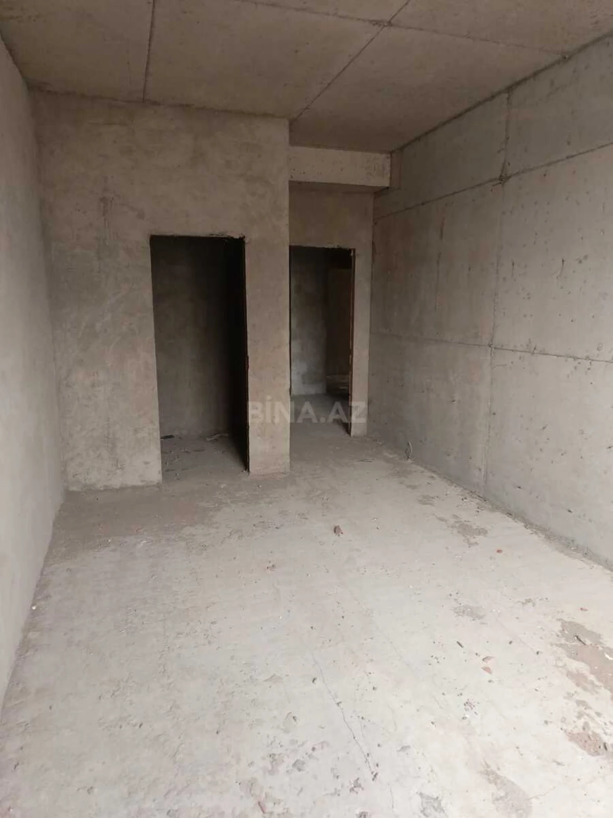 Satılır 3 otaqlı mənzil 144 m²
