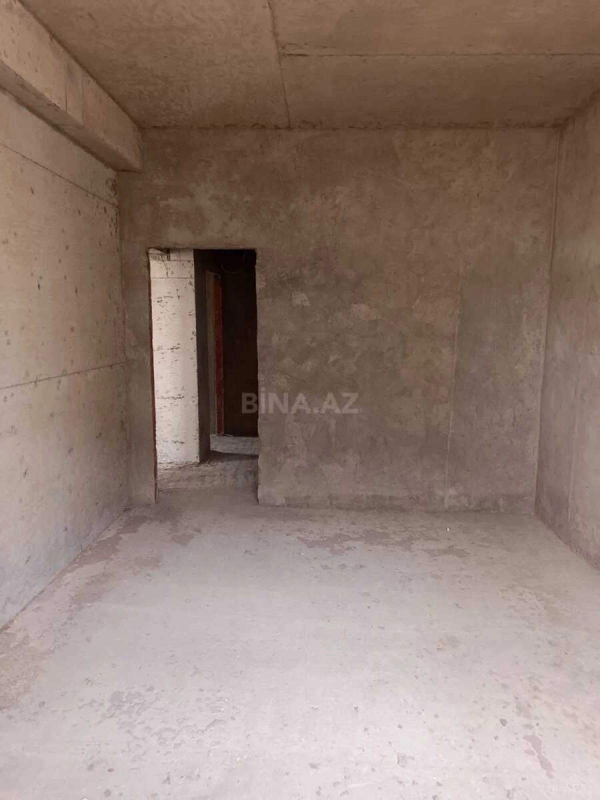 Satılır 3 otaqlı mənzil 144 m²