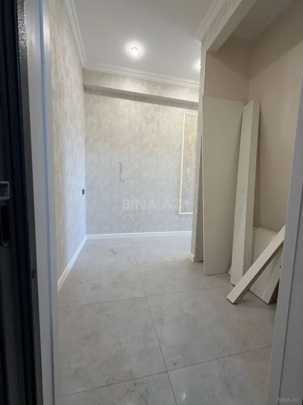 Satılır 2 otaqlı mənzil 79 m²