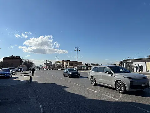 Kirayə verilir obyekt 2100 m²