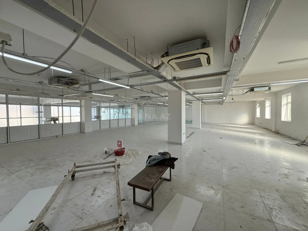 Kirayə verilir obyekt 2100 m²