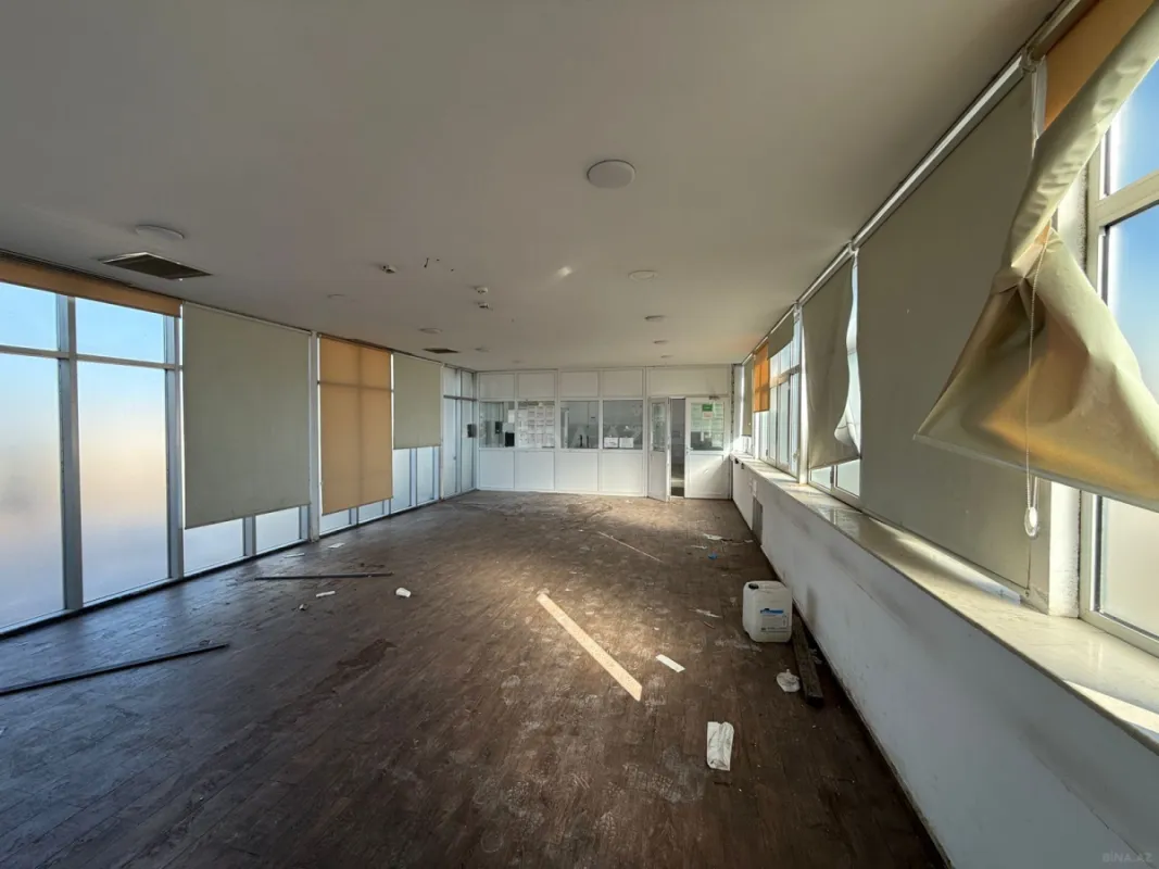 Kirayə verilir obyekt 2100 m²