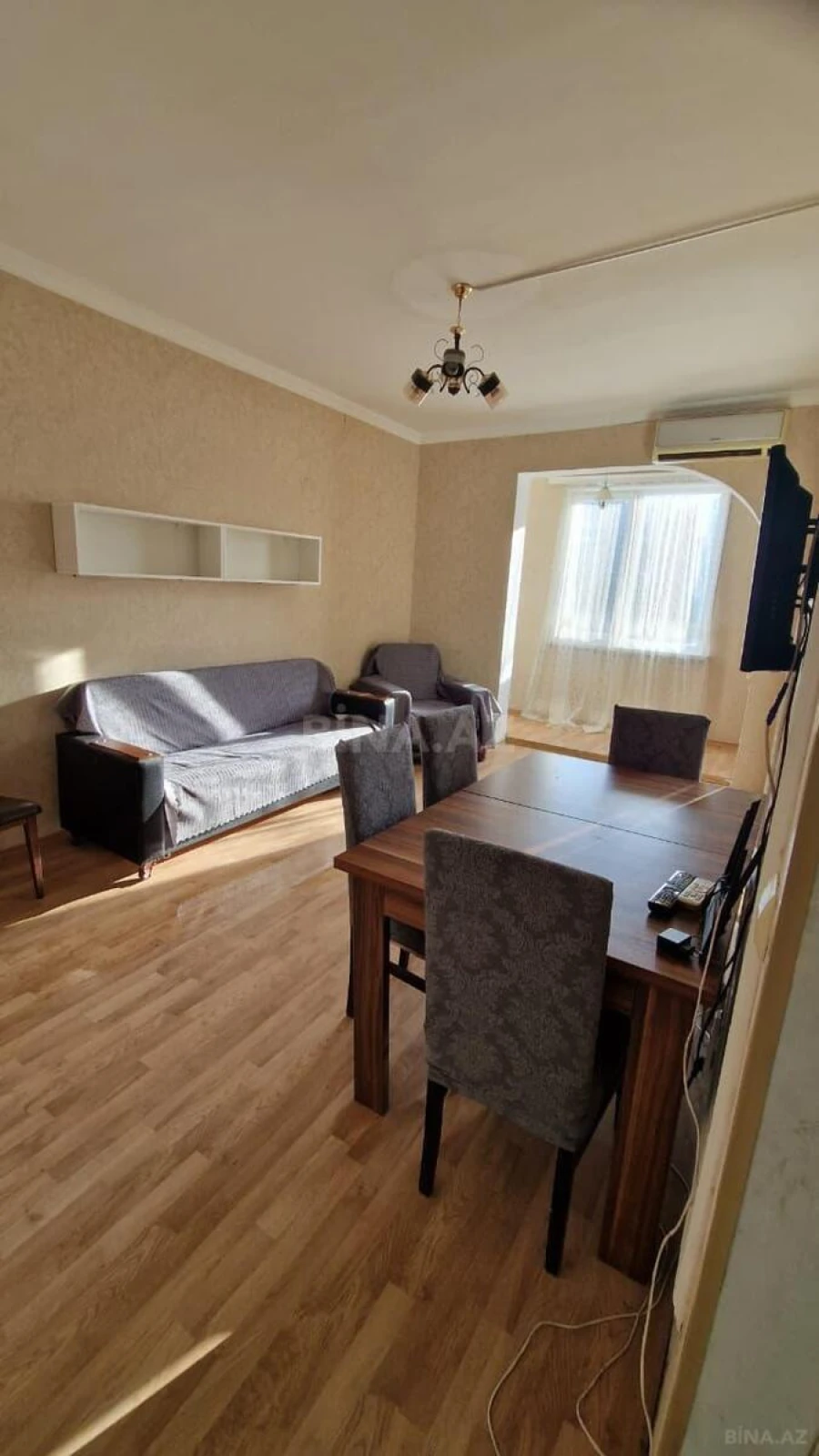 Kirayə verilir 2 otaqlı mənzil 55 m²