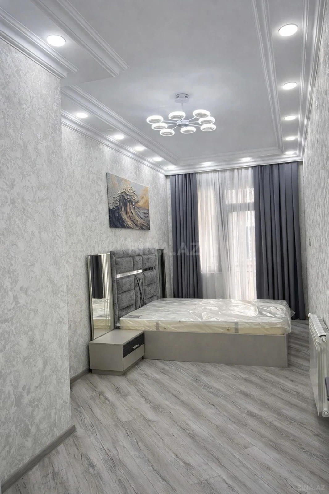 Satılır 2 otaqlı mənzil 67 m²
