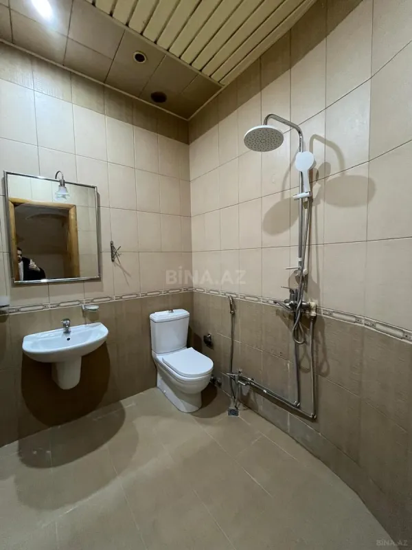 Kirayə verilir 3 otaqlı mənzil 145 m²