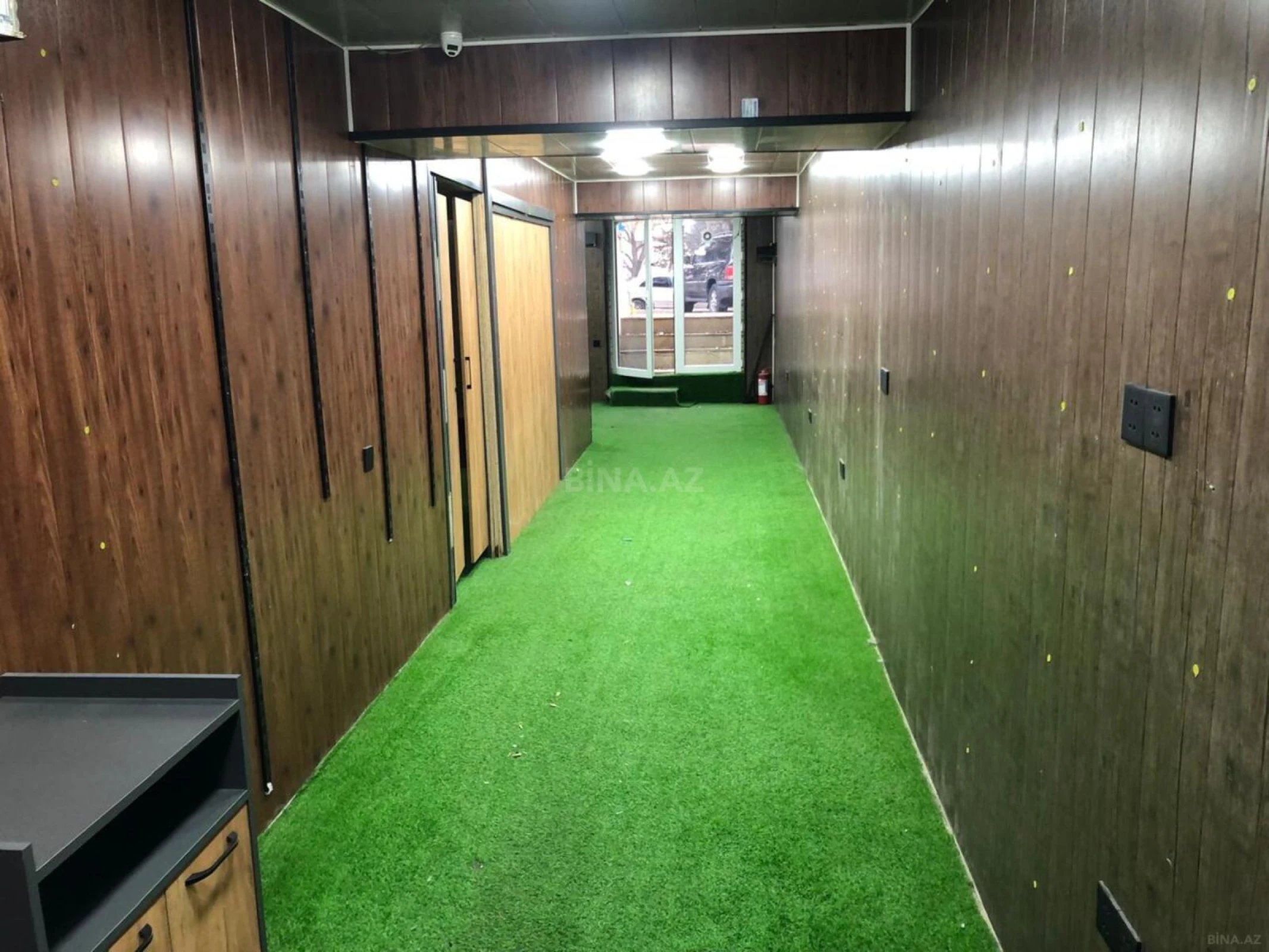 Satılır obyekt 160 m²