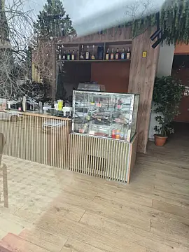 Satılır obyekt 160 m²