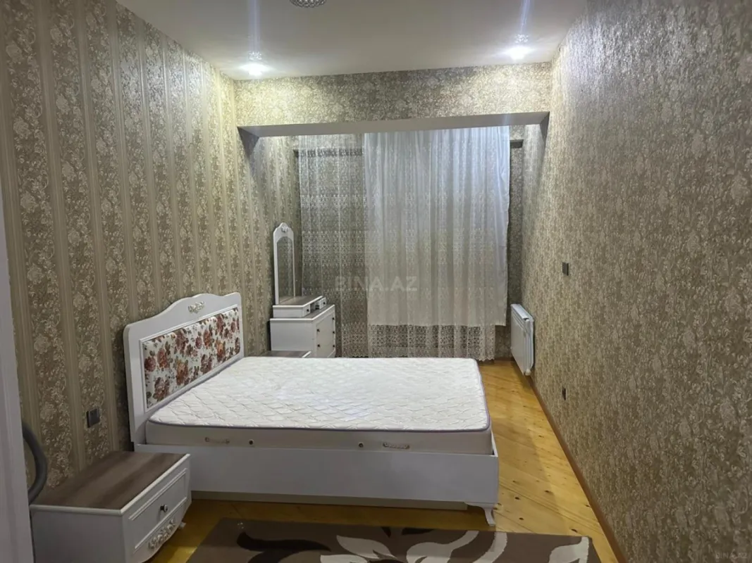 Kirayə verilir 2 otaqlı mənzil 60 m²