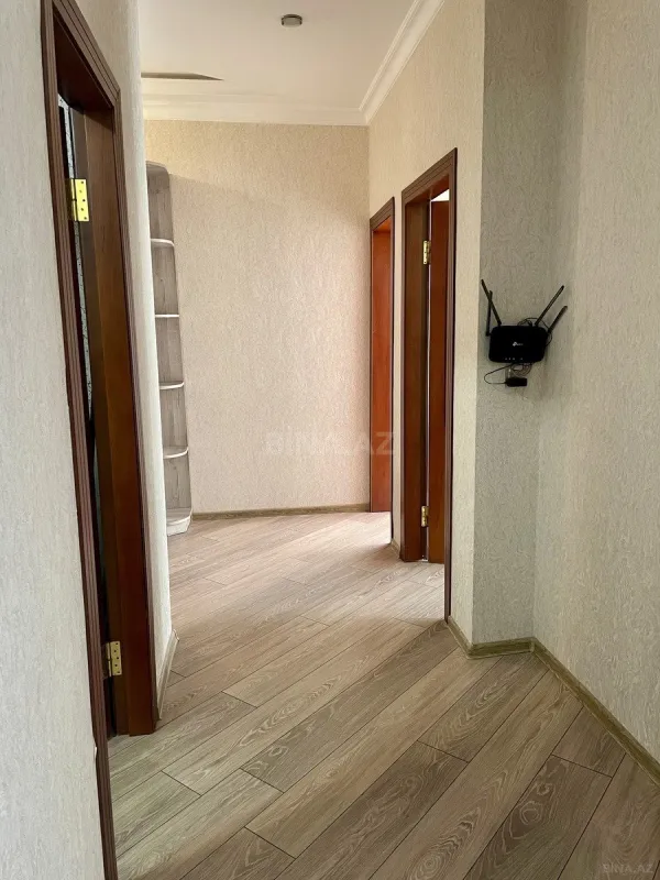 Kirayə verilir 2 otaqlı mənzil 90 m²