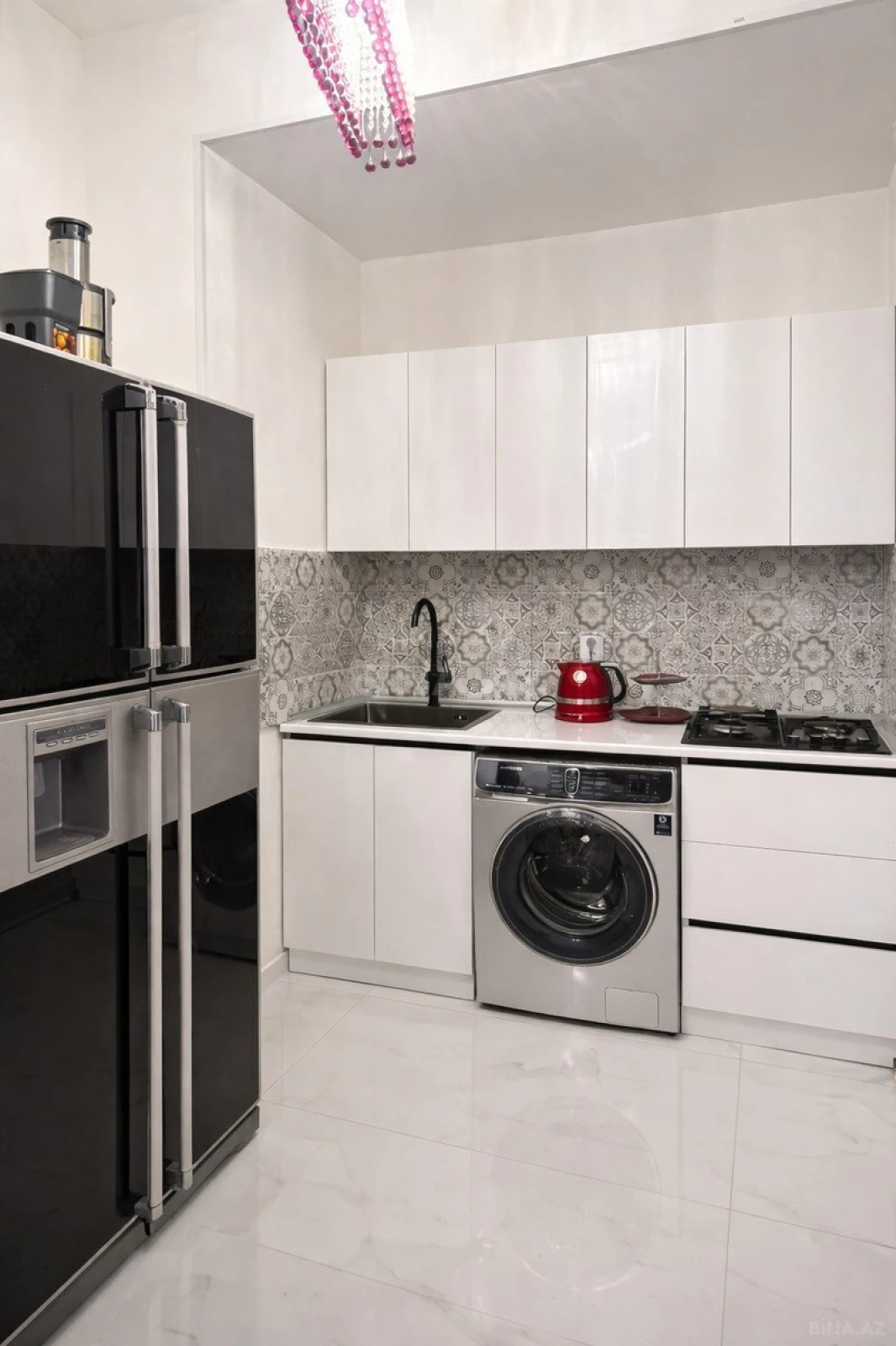 Satılır 3 otaqlı mənzil 90 m²
