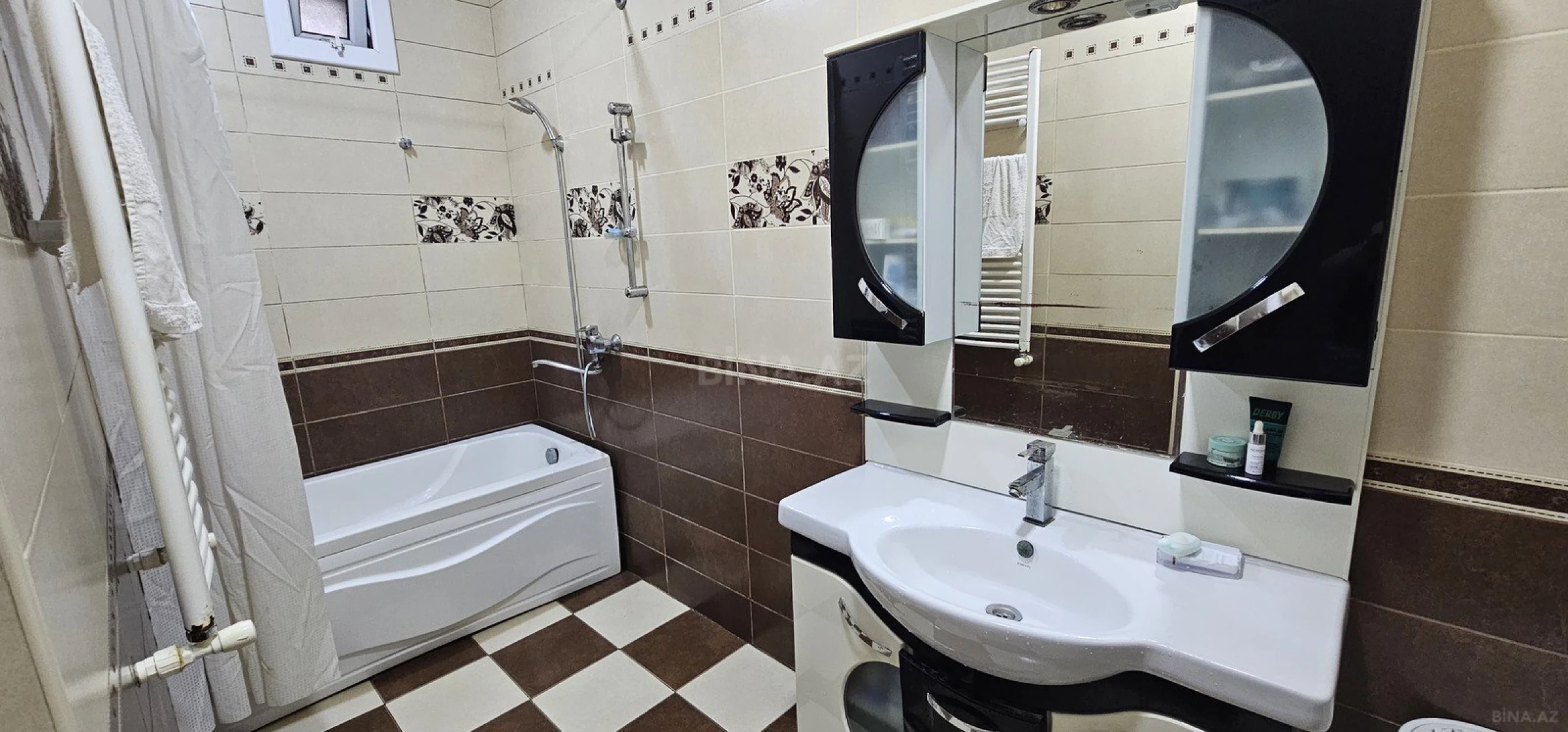 Satılır 4 otaqlı həyət evi 110 m²