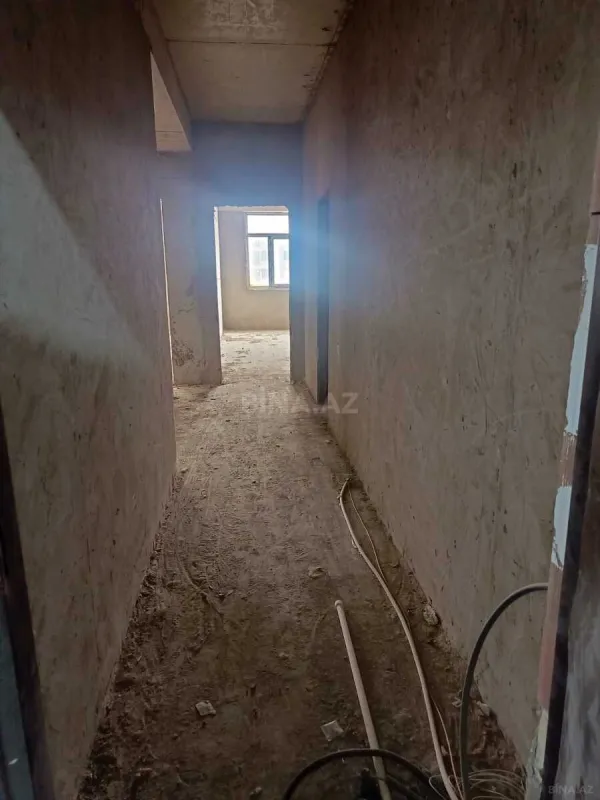 Satılır 3 otaqlı mənzil 149 m²