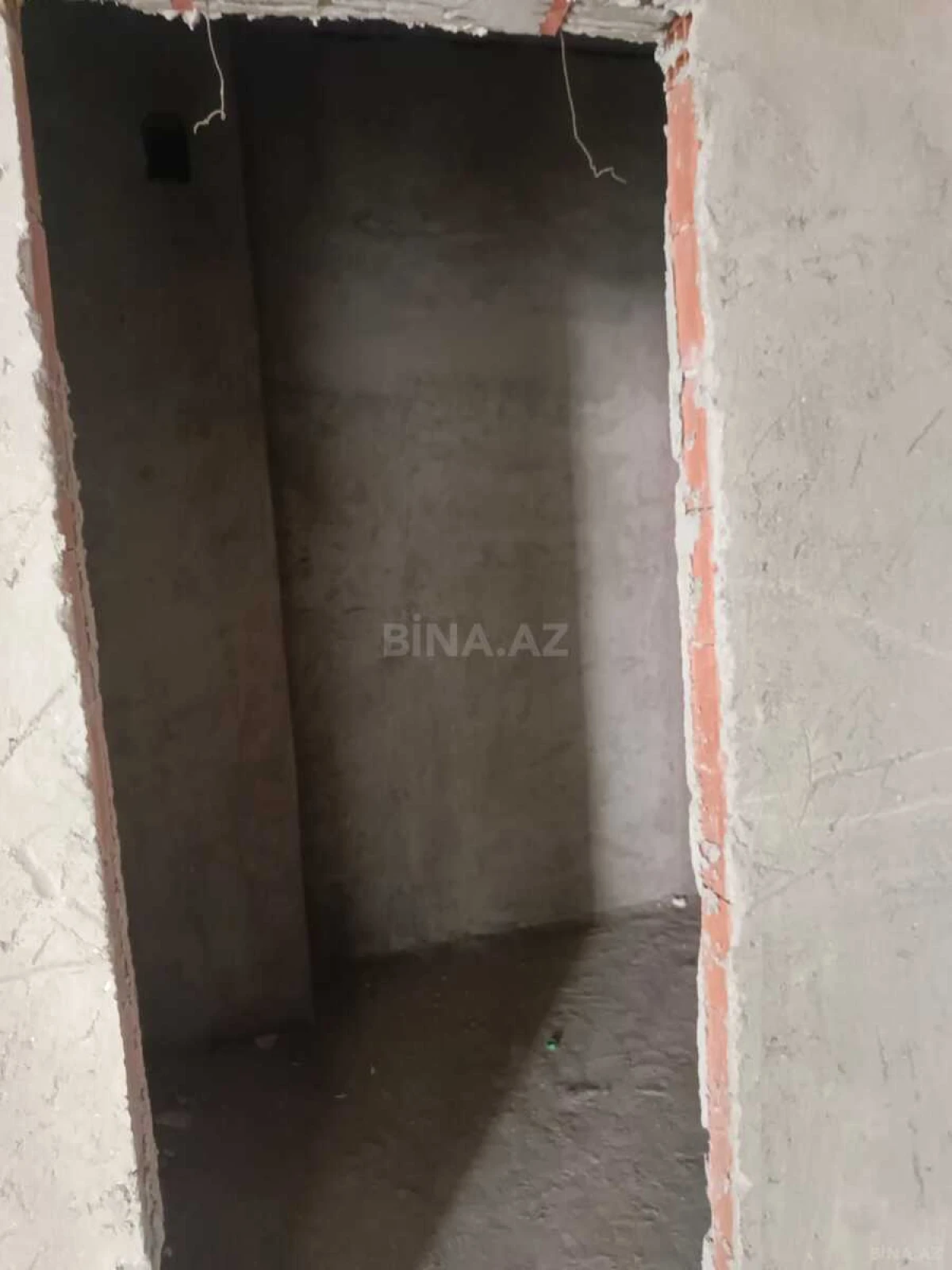 Satılır 3 otaqlı mənzil 149 m²