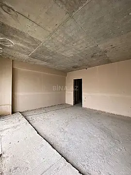 Satılır 3 otaqlı mənzil 131 m²