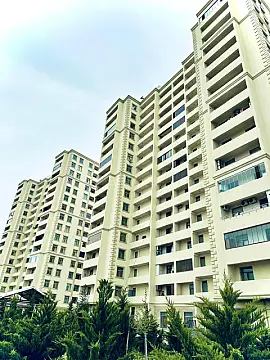 Satılır 3 otaqlı mənzil 131 m² — Bakı 3 otaq 131.00 m²