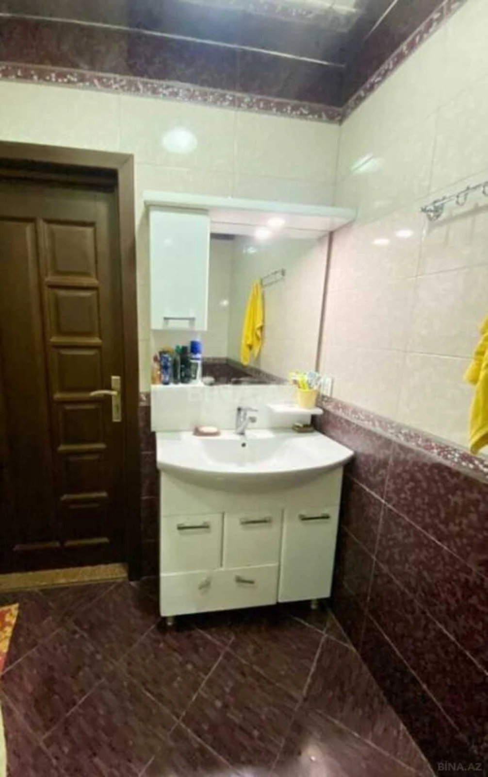 Kirayə verilir 3 otaqlı mənzil 110 m²