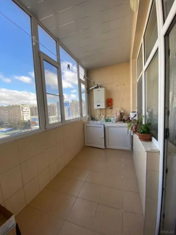 Kirayə verilir 3 otaqlı mənzil 110 m²